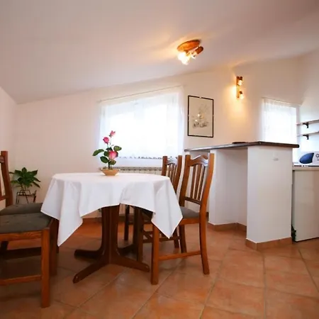 Oliva Apartment