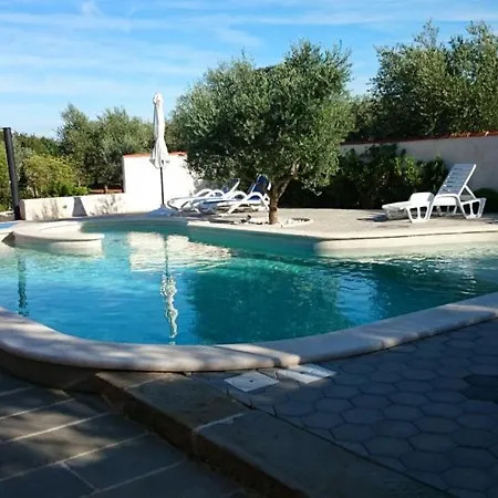 Apartment Oliva
