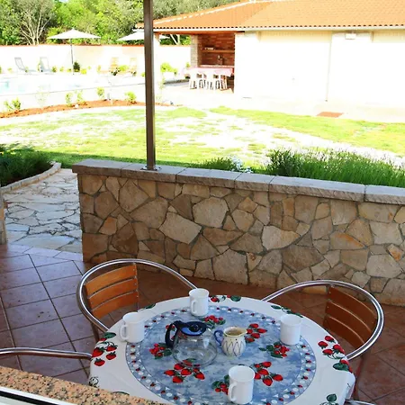 Oliva Apartment
